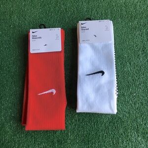NEW NIKE SOCCER / FOOTBALL SOCKS KNEE HIGH LARGE - TWO PAIR